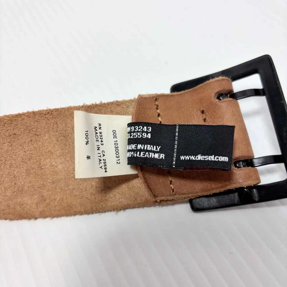 Diesel Vintage 100% Leather Made in Italy‎ Brown Belt Size 95 / 38